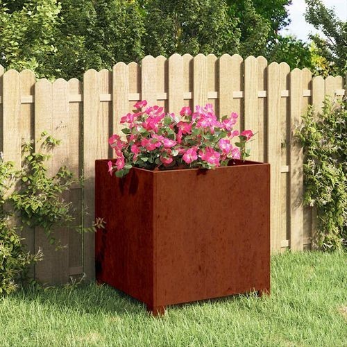 Planter with legs rusty - legs,