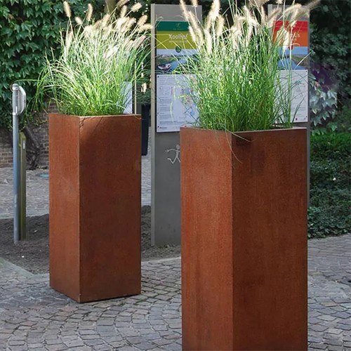 60cm tall metal planter - 60cm,